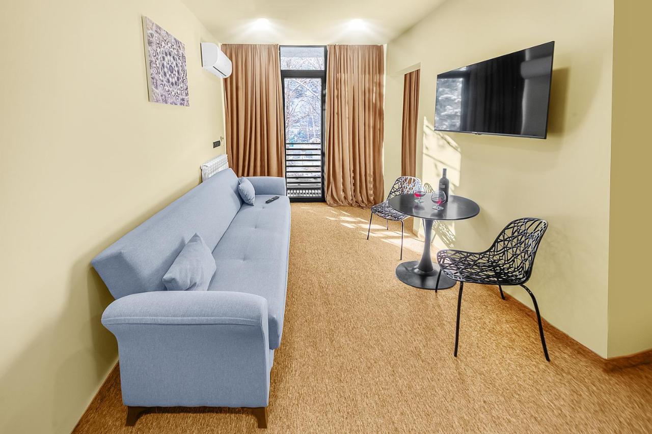 Lalo Hotel أباستوماني المظهر الخارجي الصورة