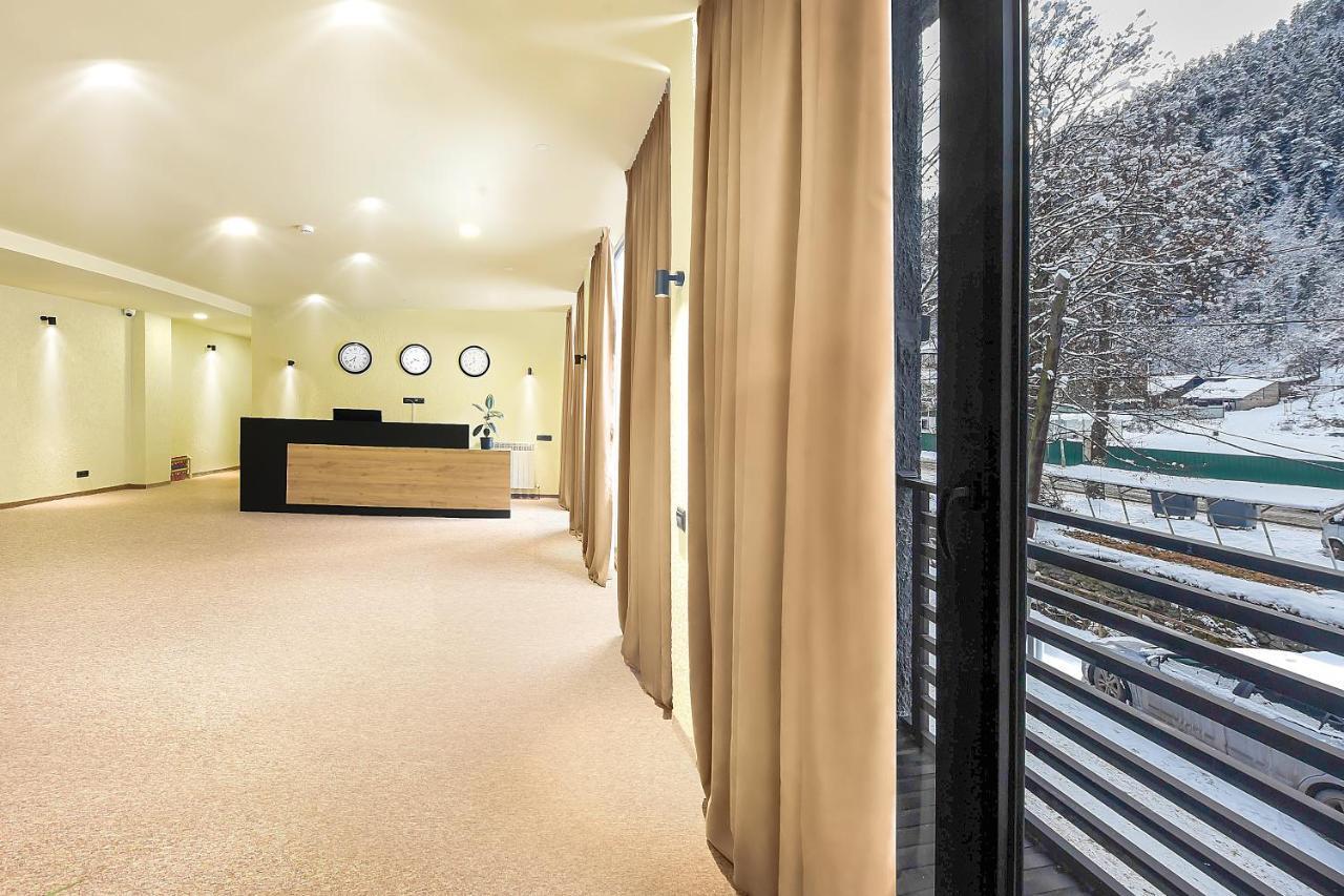 Lalo Hotel أباستوماني المظهر الخارجي الصورة